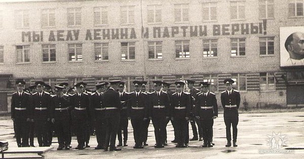 Выпуск 1974 г. Опочецкое высшее зенитное ракетное командное училище ПВО. Горьковское ракетно-зенитное училище. Ракетное училище Горьковское высшее зенитное. Нижегородское высшее зенитное ракетное командное училище.