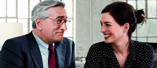 "Стажёр" / The Intern (2015, Нэнси Майерс)

Жанр: Производственный фильм, комедия

Пенсионер, в роли которого Роберт Де Ниро, выходит на работу стажером в фирму с молодым коллективом, и молодой женщиной директором. Фильм сделан женщиной и скорее для женщин. И основной смысл к которому сводится все: "Бизнес-леди стоит задуматься надо ли ей торчать на работе все время, слабо уделяя время семье, ребенку, мужу ..." Хотя конечно об этом стоит подумать и управленцам мужского пола.